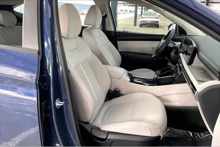 $23725 : Hyundai TUCSON 2025 SEL 4dr image 8