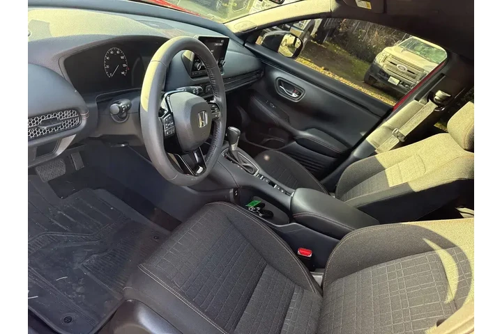 $24000 : Honda HR-V 2024 Sport 4dr Cr image 10