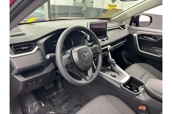 $25621 : Toyota RAV4 Hybrid 2025 AWD image 10