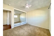 LONG BEACH APTO REMODELADA en Los Angeles