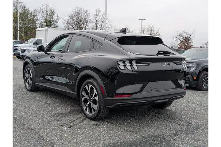 $28110 : Ford Mustang Mach-E 2024 AWD image 5