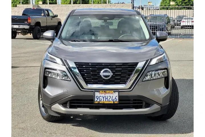 $24900 : Nissan Rogue 2023 SV 4dr Cro image 2