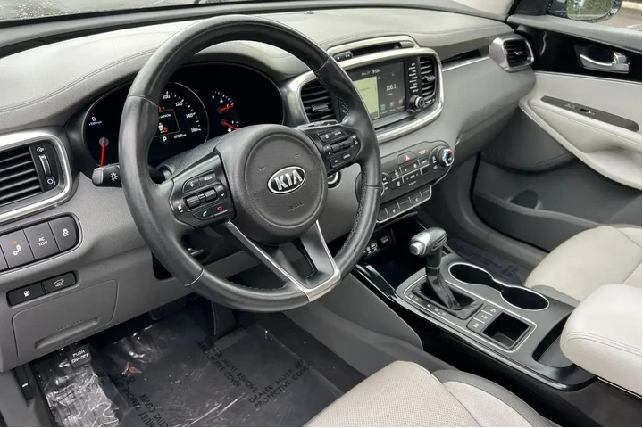 Kia Sorento 2018 AWD SX V6 4 image 9