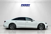 $39787 : Audi A8 L 2021 AWD quattro 6 thumbnail