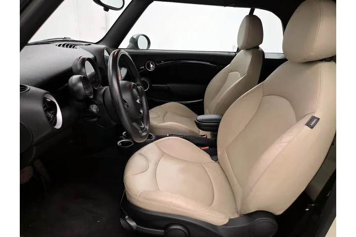 $14998 : MINI Convertible 2015 Cooper image 3