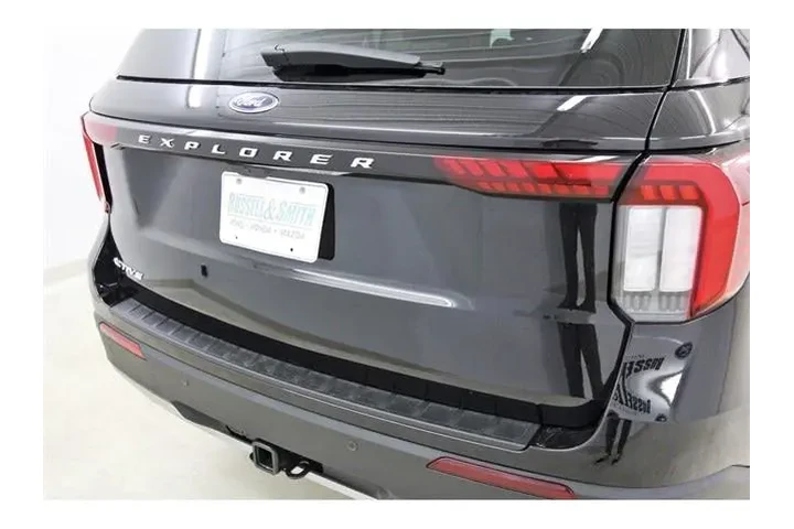 $37998 : Ford Explorer 2025 Active 4d image 5