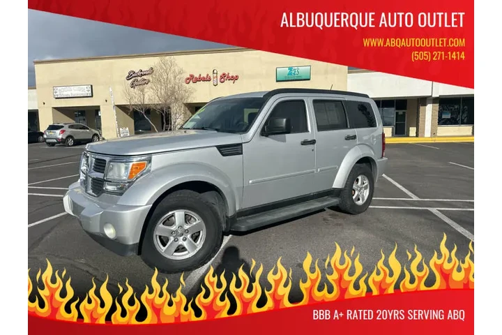 2008 Nitro SXT image 1