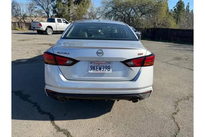 $21000 : Nissan Altima 2024 2.5 SR 4d image 4