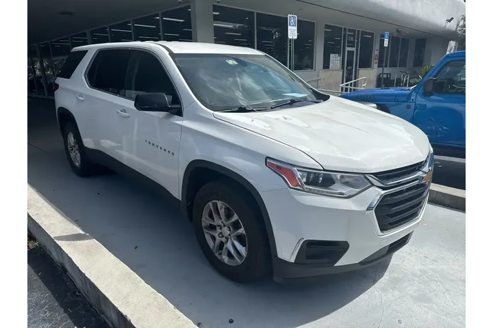 $9376 : Chevrolet Traverse 2018 LS 4 image 3