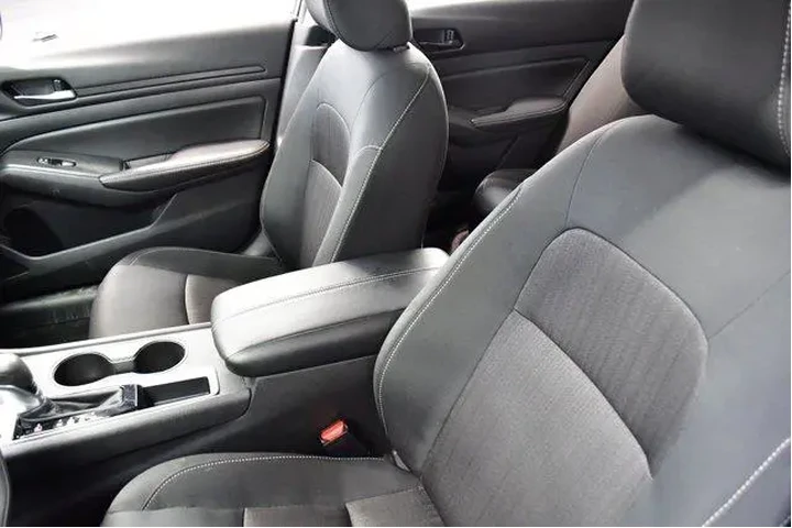 $20994 : Nissan Altima 2025 2.5 SV 4d image 9