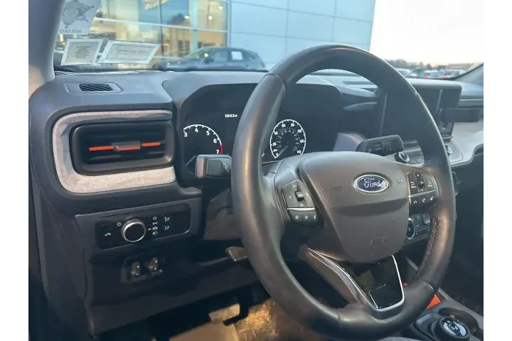 $27739 : Ford Maverick 2023 AWD Laria image 2