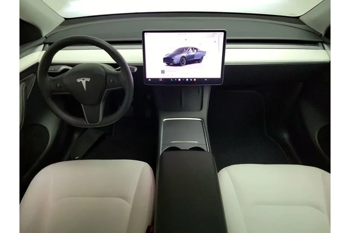 $39998 : Tesla Model Y 2024 AWD Long image 9