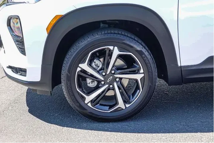 $23995 : Chevrolet Trailblazer 2022 4 image 9