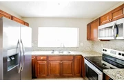 $2500 : 3 bedroom home in Miami thumbnail