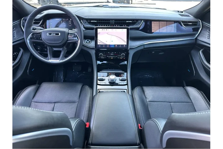 $34997 : 2023 Grand Cherokee 4xe Overl image 5