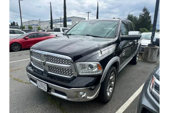 $17988 : Ram 1500 2014 4x4 Laramie 4d image 1