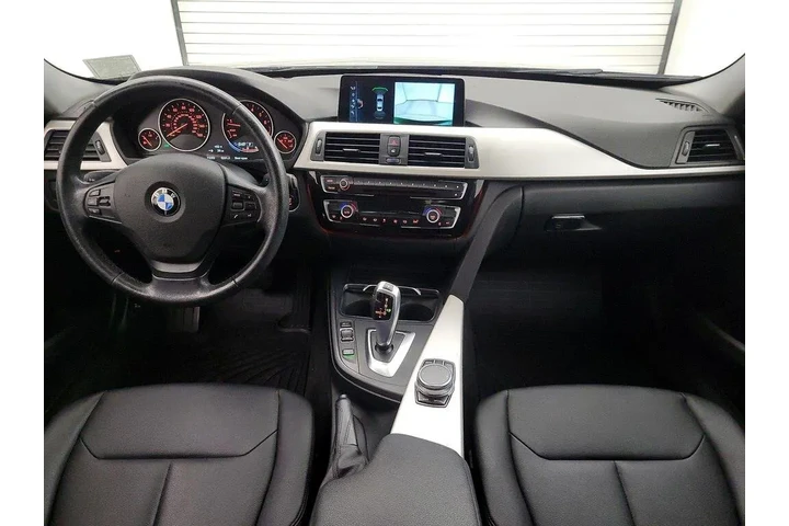 $15998 : BMW 3 Series 2017 320i 4dr S image 9