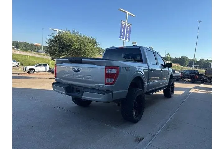 $39988 : Ford F-150 2023 4x4 Lariat 4 image 8