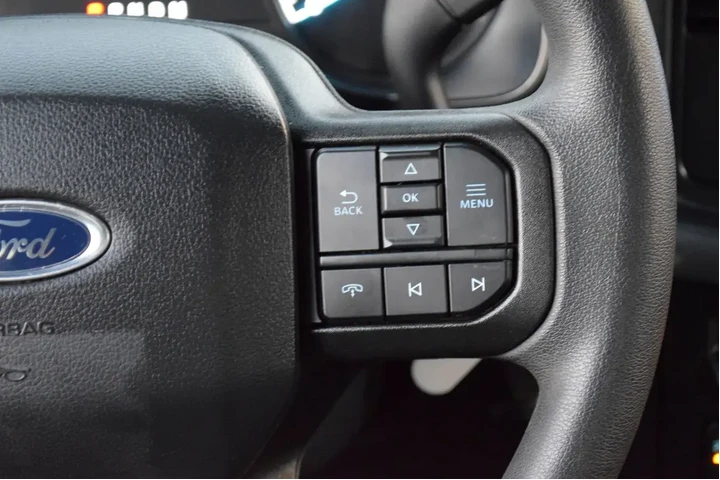 $39983 : Ford F-150 2023 4x4 XL 4dr S image 10