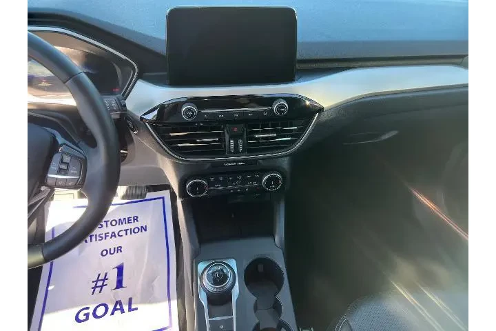 $20900 : Ford Escape 2022 SEL 4dr SUV image 10