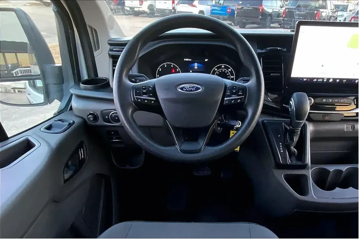 $38178 : Ford Transit 2023 350 XL 3dr image 6