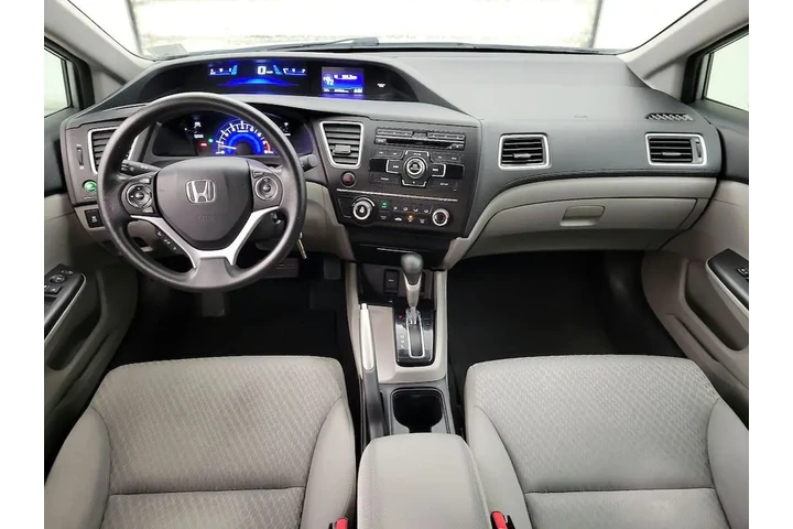 $14998 : Honda Civic 2015 LX 4dr Seda image 9