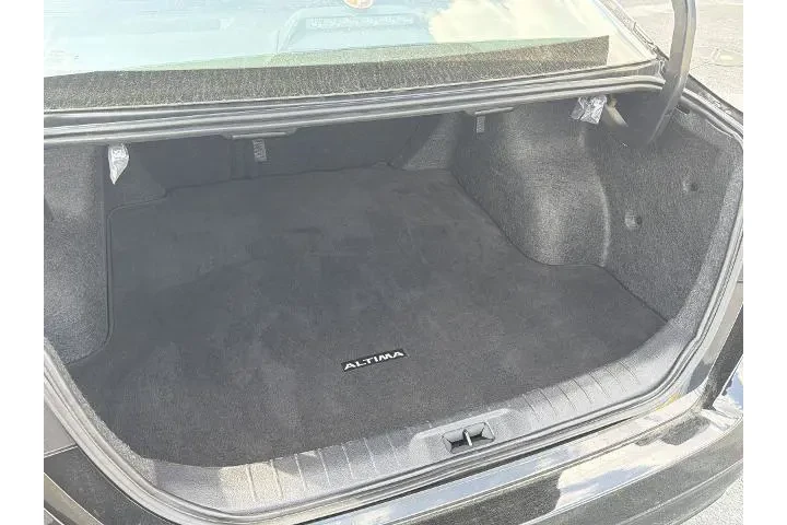 $19843 : Nissan Altima 2025 2.5 SV 4d image 6