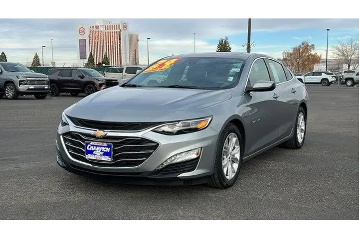 $20984 : Chevrolet Malibu 2024 LT 4dr image 1
