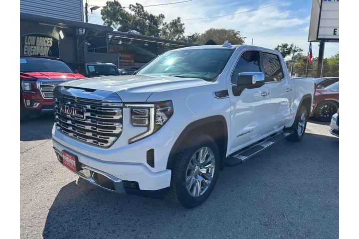 2022 GMC Sierra 1500 Denali C image 1