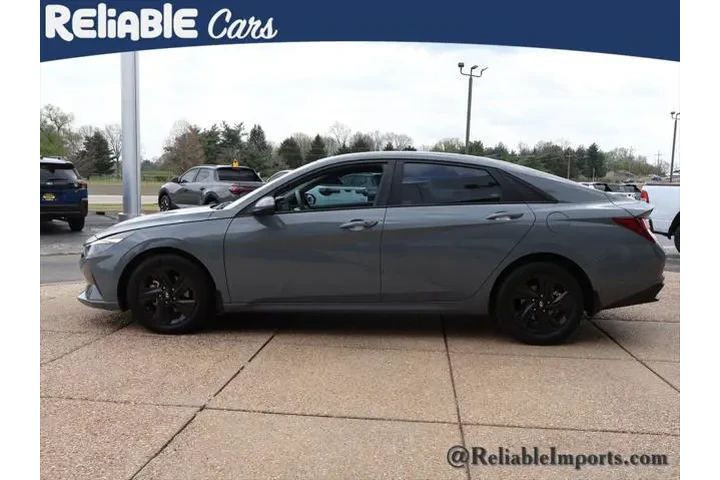 $19998 : Hyundai ELANTRA 2022 SEL 4dr image 3