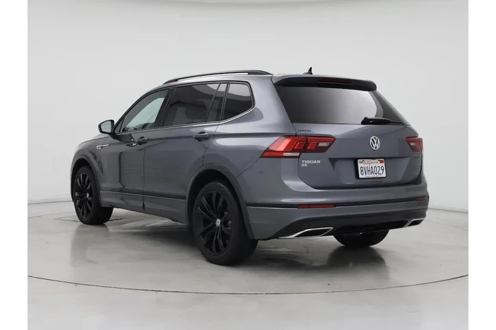 $23998 : Volkswagen Tiguan 2021 SE 4d image 2