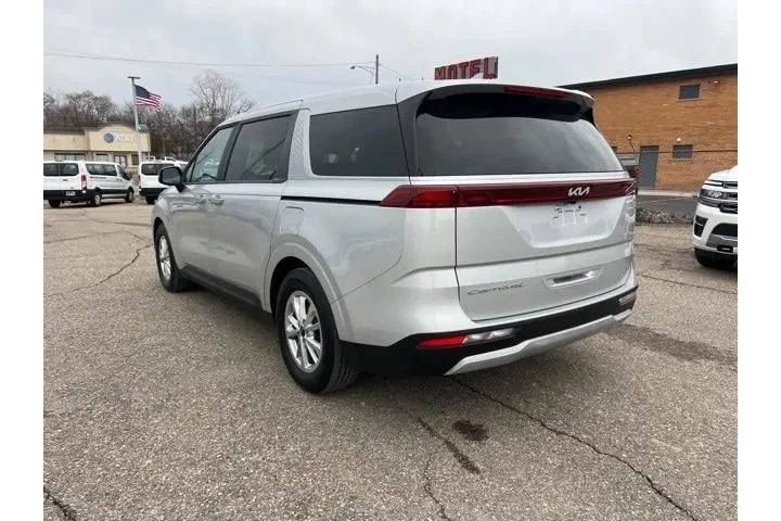 $28814 : Kia Carnival 2022 LX 4dr Min image 6