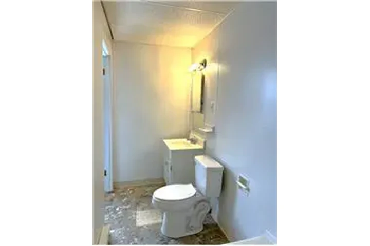 $500 : Rental property with 0 bedro image 4