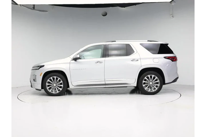 $35998 : Chevrolet Traverse 2022 4x4 image 3