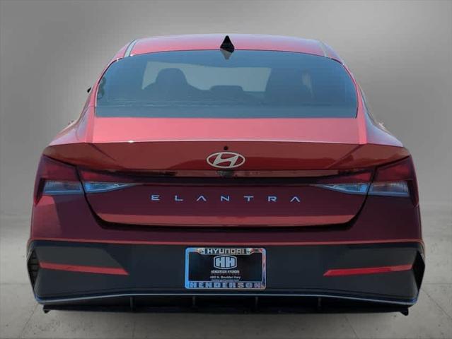 $25140 : New 2024 Hyundai ELANTRA SEL image 4