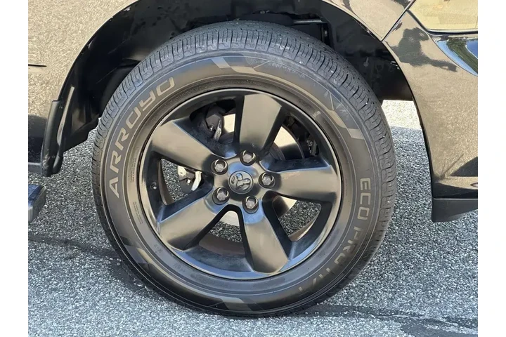 $23459 : Ram 1500 2018 4x4 Express 4d image 7