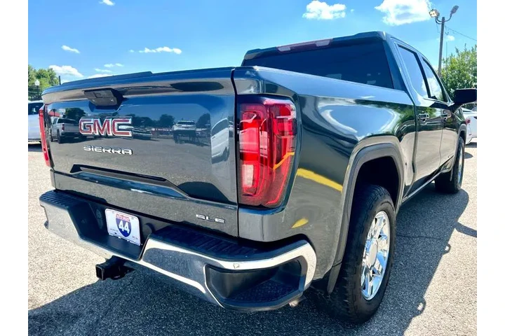 $26995 : 2020 GMC Sierra 1500 SLE Crew image 7