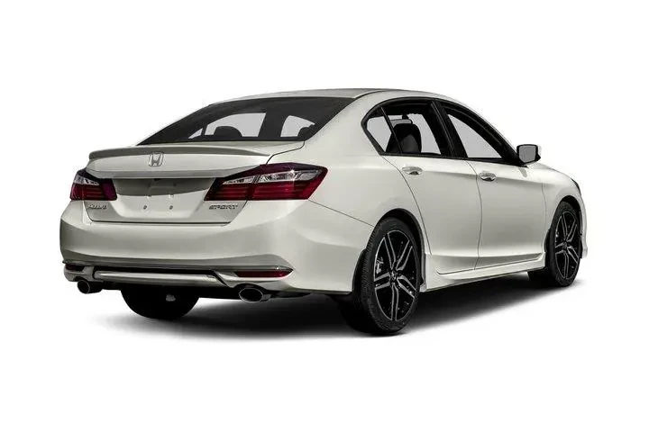 $16456 : Honda Accord 2017 Sport 4dr image 2