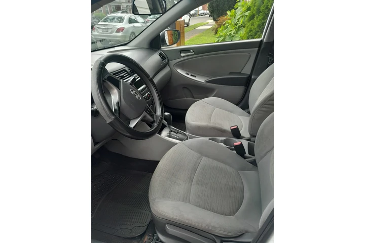 $3209 : HYUNDAI 2016. 3209 BLACO SEDAN image 6