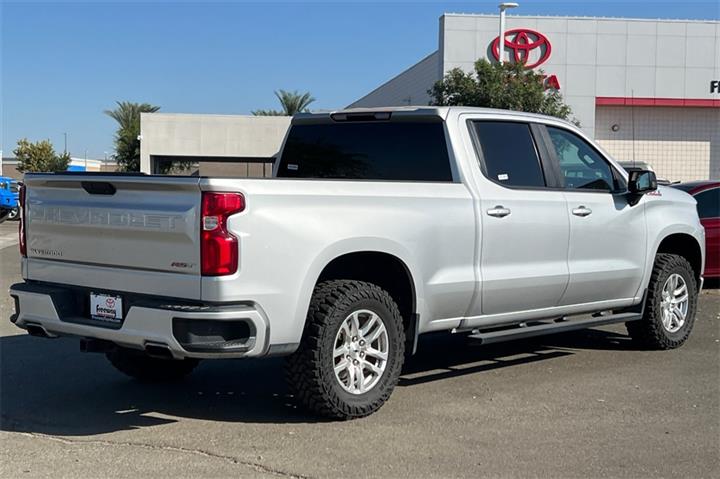 $32998 : Silverado 1500 RST image 5