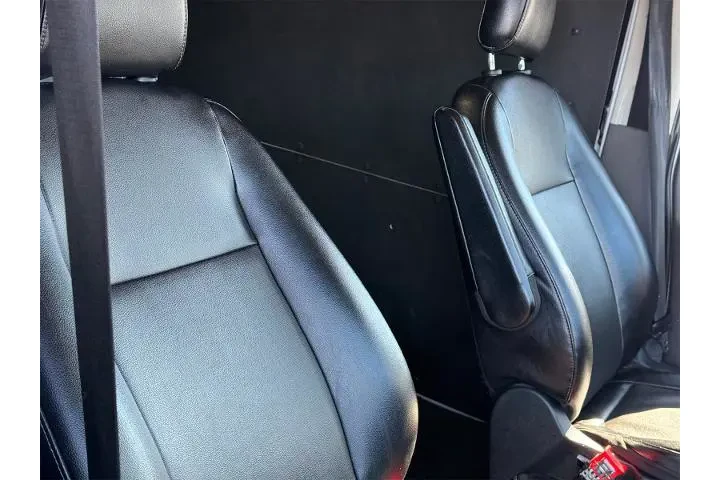 $40000 : Ford Transit 2023 AWD 250 3d image 10