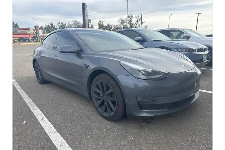 $25025 : Tesla Model 3 2022 AWD Long image 3