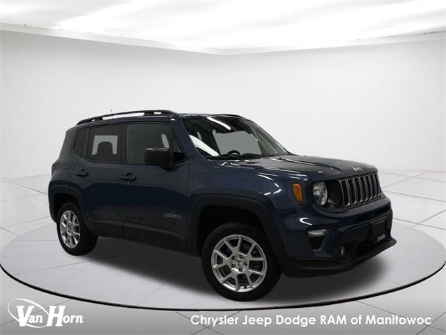 $18249 : Pre-Owned 2022 Renegade Latit image 1