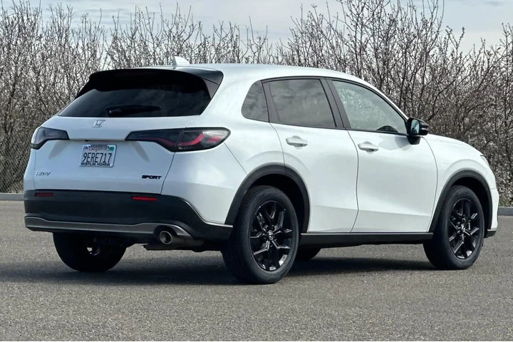 $24981 : Honda HR-V 2023 Sport 4dr Cr image 3