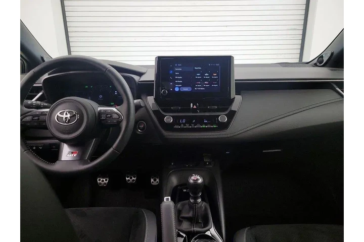 $38998 : Toyota GR Corolla 2024 AWD P image 9