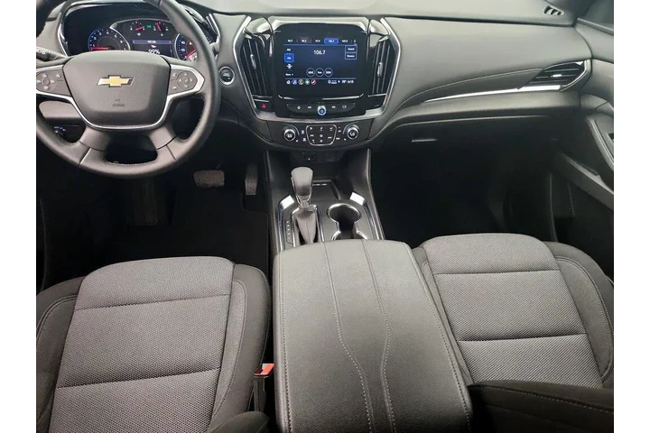 $36998 : Chevrolet Traverse 2023 4x4 image 9