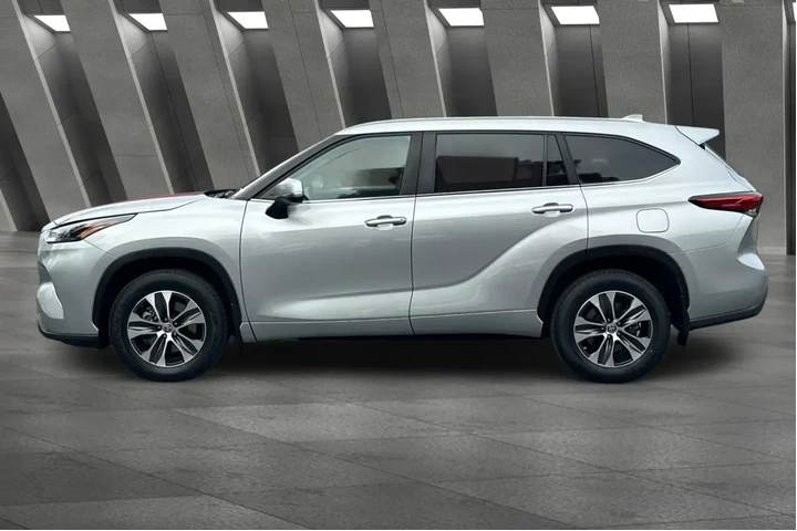 $36200 : Toyota Highlander 2023 AWD X image 10