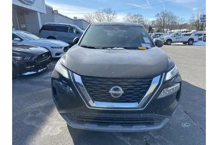 $20199 : Nissan Rogue 2023 AWD S 4dr image 2