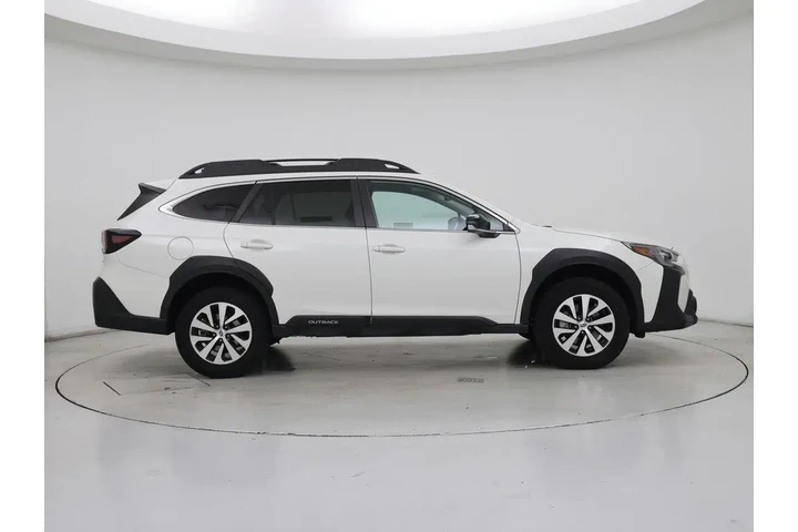 $27998 : Subaru Outback 2023 AWD Prem image 7
