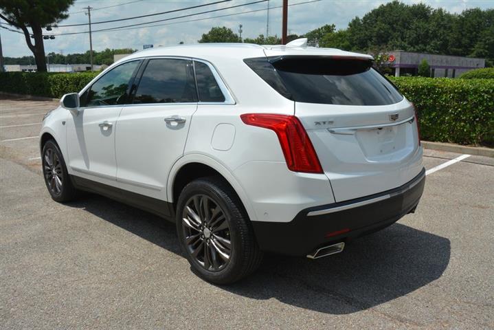 2019 XT5 Premium Luxury image 10